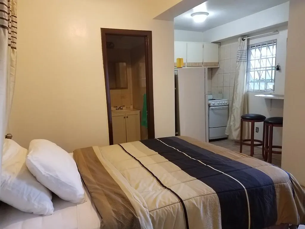 Contant  日落花园旅馆酒店